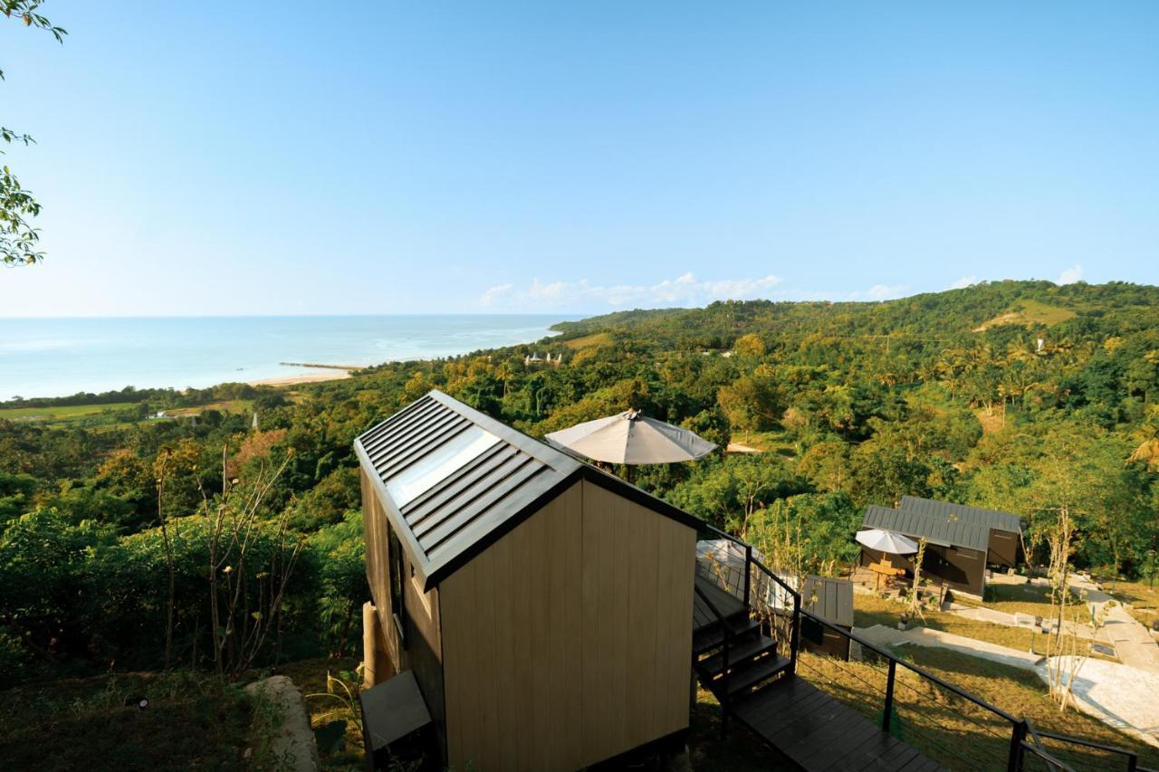 Bobocabin Umarato, Sumba Уайкабубак Екстериор снимка