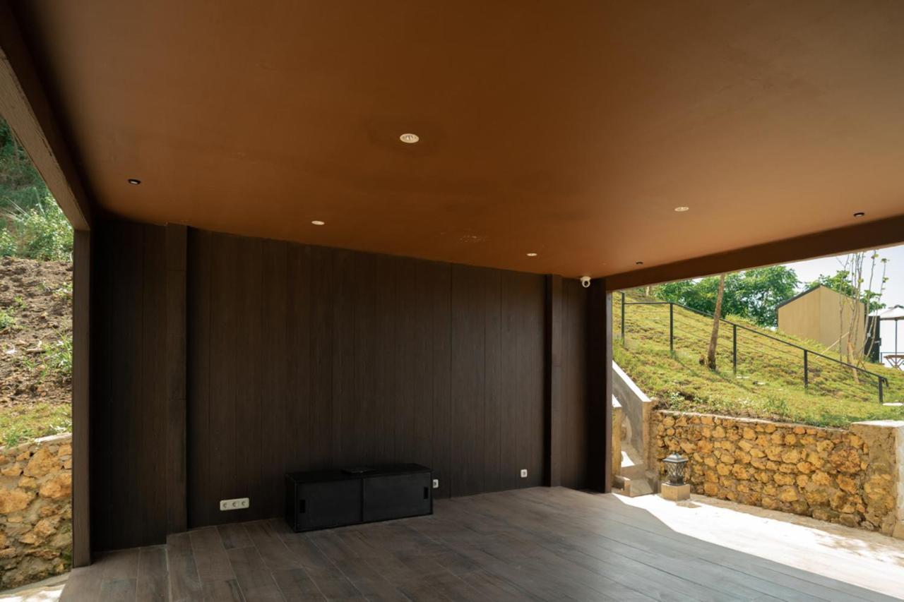 Bobocabin Umarato, Sumba Уайкабубак Екстериор снимка